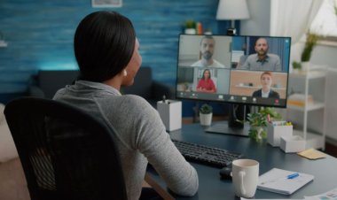 Freela no Brasil e trabalho fixo: entenda como conciliar