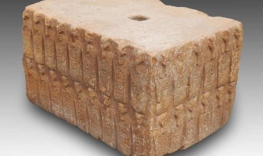 Descobrem no Egito enormes blocos de pedra de 4.500 anos do reinado do faraó Quéops