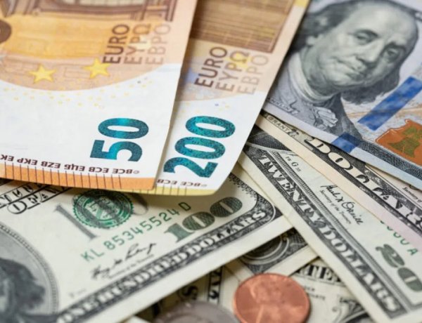 Euro/dólar quase no mesmo valor atrai turistas para a Europa