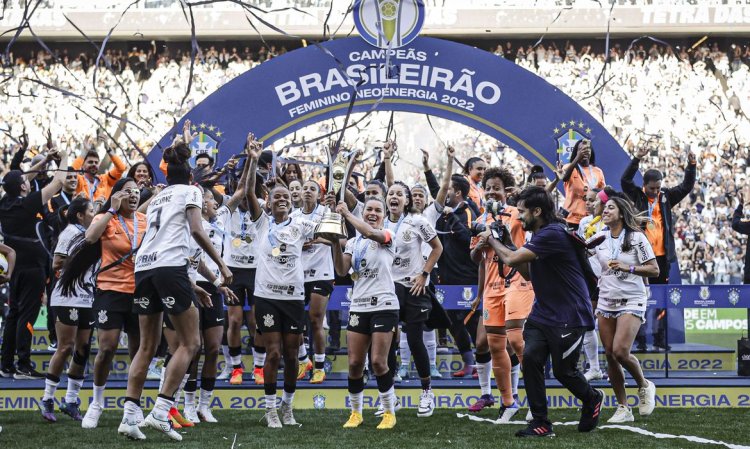 Corinthians vence Internacional por 4 a 1 e se torna é Tetracampeão do Brasileirão Feminino