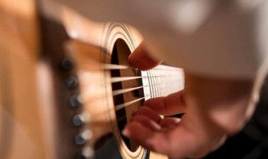 Joelma é diagnosticada com esofagite, gastrite e edema; cantora cancela três shows