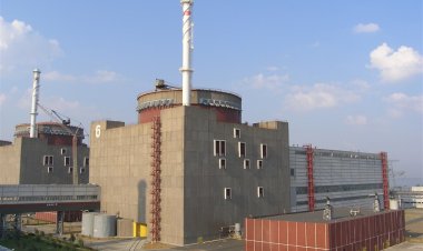 Agência Adverte: Usina Nuclear Ucraniana à Beira do Perigo em Potencial Acidente